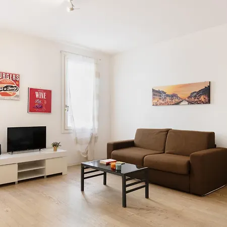 Easylife - Stile E Comfort Sui Navigli Apartment Milan
